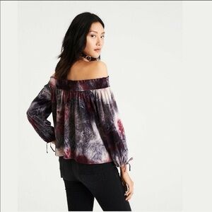Cute Velvet American Eagle Tie-Dye Off-Shoulder
Top